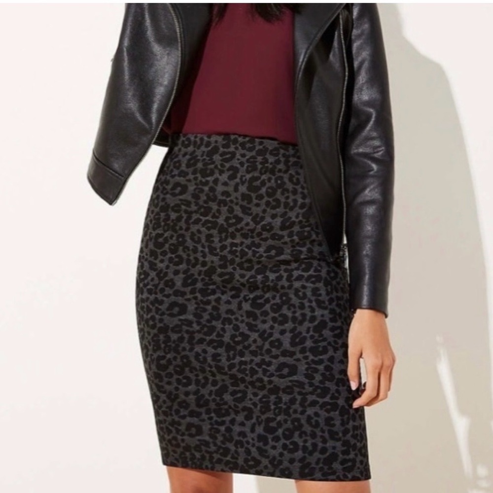 LOFT Black and Gray Leopard Pencil Skirt